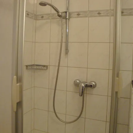 Haus Tante Clara Seglerkoje, Whg 6, Kukshörner Weg 8a Apartment Dangast