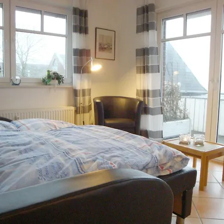 Apartment Haus Tante Clara Seglerkoje, Whg 6, Kukshörner Weg 8a Dangast
