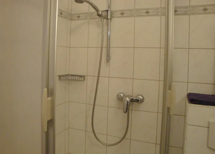 Haus Tante Clara Seglerkoje, Whg 6, Kukshoerner Weg 8a Appartement Dangast